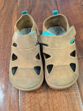 Ten Little Tan Sandals Size 9.5